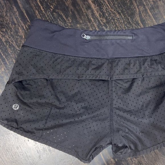 LuluLemon Speed Short (Perforated 2.5") - Picture 1 of 7